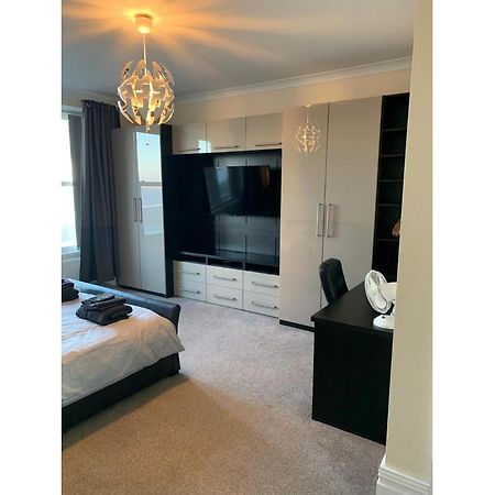 Marley Mansions Apartment - Egremont Promenade - 42 Wallasey Εξωτερικό φωτογραφία